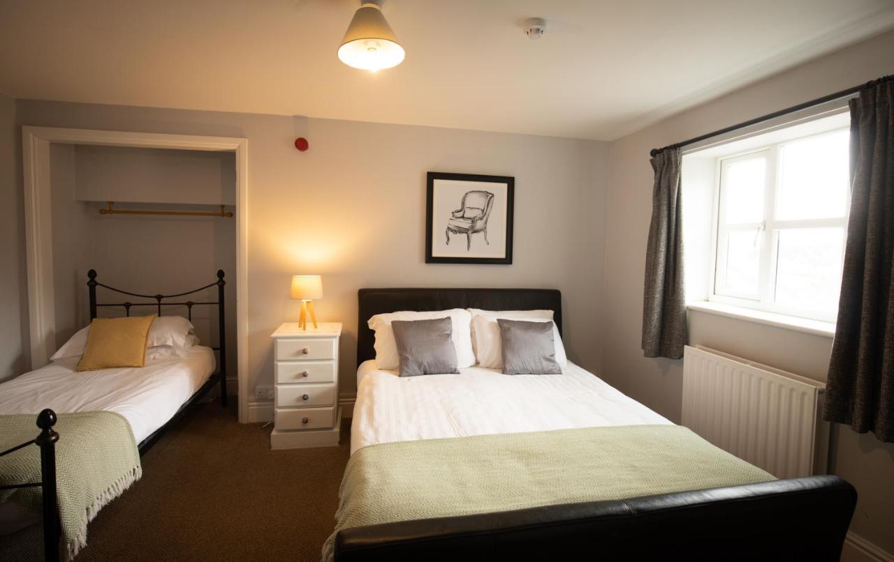 The Sun Inn At Hook Norton Екстер'єр фото